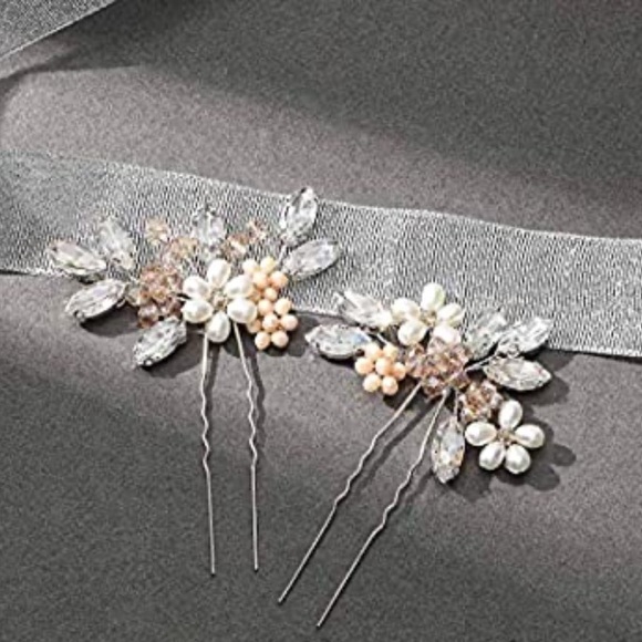 bridal boutique Accessories - Beautiful Crystal Hair pins